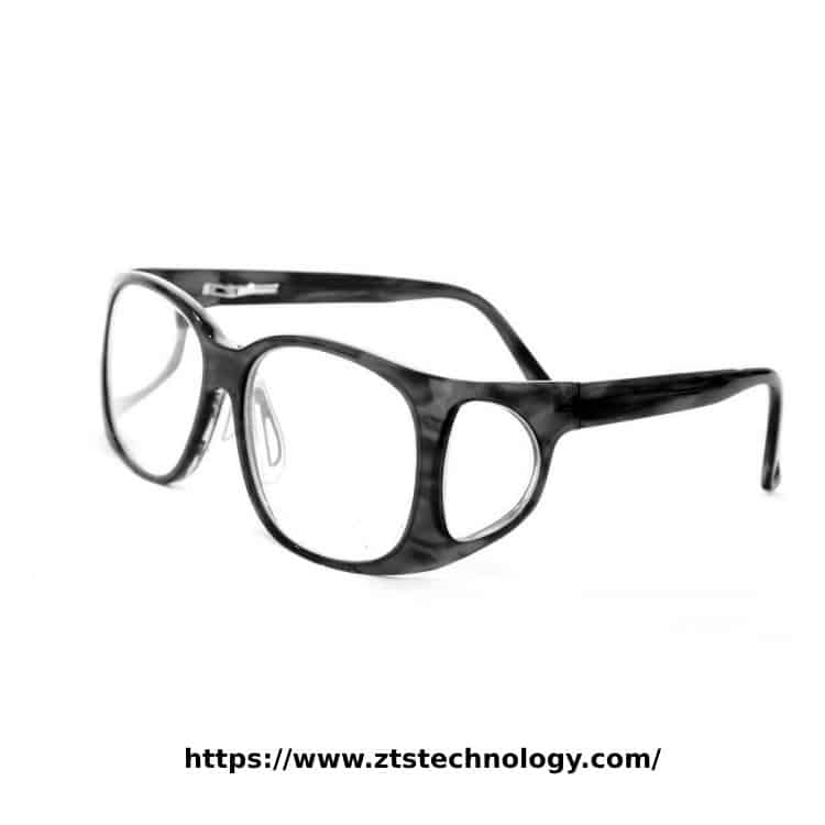 عینک رگ یاب